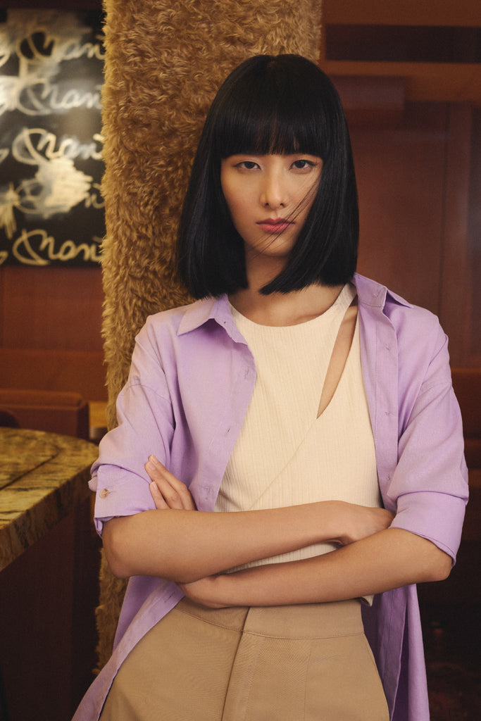 Yacht21, Yacht 21, yacht21, yacht 21, Y21, y21, Grey Evolution, The Modern Muse, collaboration, womenswear, ladieswear, ladies, fashion, clothing, casual, easy, versatile, comfortable, classic, basic, top, minimalistic, linen, button down, sleeves, beige, purple, comfy, high-low, Byron Oversized Linen Shirt in Light Purple