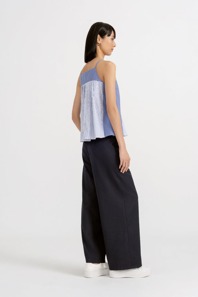 Yacht21, Yacht 21, yacht21, yacht 21, Y21, y21, womenswear, ladieswear, ladies, fashion, clothing, urban resort, casual, easy, versatile, comfortable, classic, basic, top, cotton, sleeveless, staple, classic, minimal, simple, halter, top, styling, stripe, blue, panel, Lucille Contrast Panel Stripe Top