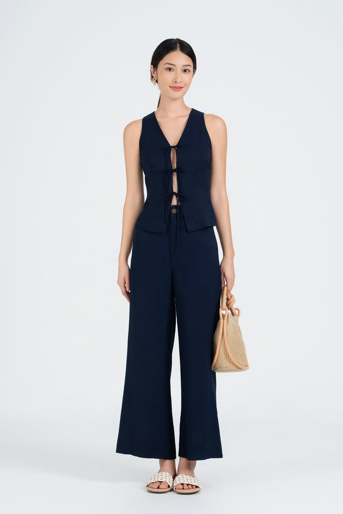 Yacht21, Yacht 21, yacht21, yacht 21, Y21, y21, womenswear, ladieswear, ladies, fashion, clothing, seasonless staples, workwear, fuss-free, low ironing, casual, easy, versatile, comfortable, classic, basic, pants, bottoms, easy to match, matching set, pockets, straight leg, navy blue, Dakota Straight Leg Pants in Midnight Blue