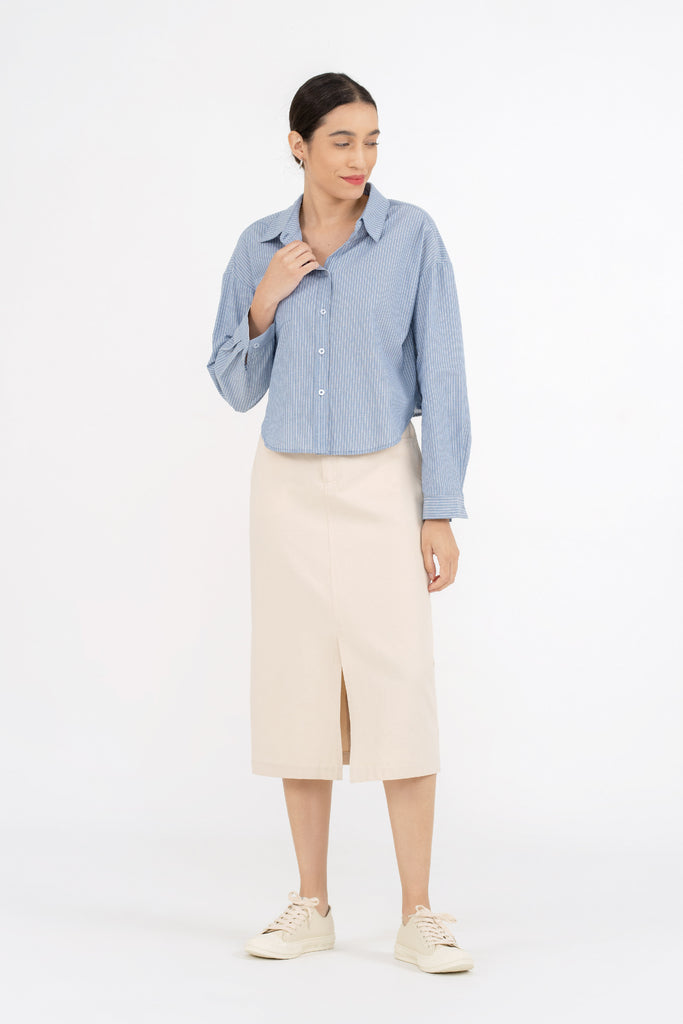 Yacht21, Yacht 21, yacht21, yacht 21, Y21, y21, womenswear, ladieswear, ladies, fashion, clothing, top, long sleeves, shirt, drop shoulder, button down front, essential, versatile, classic, timeless, minimalistic, high low, cropped, contemporary, relaxed, blue, Elorie Stripe Cropped Shirt
