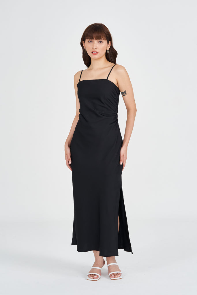 Yacht21, Yacht 21, yacht21, yacht 21, Y21, y21, womenswear, ladieswear, ladies, fashion, clothing, urban resort, party, event, versatile, comfortable, classic, elegant, occasion, sleeveless, feminine, minimal, classic, adjustable straps, slit, dress, maxi, maxi dress, black, Karlie Column Maxi Dress