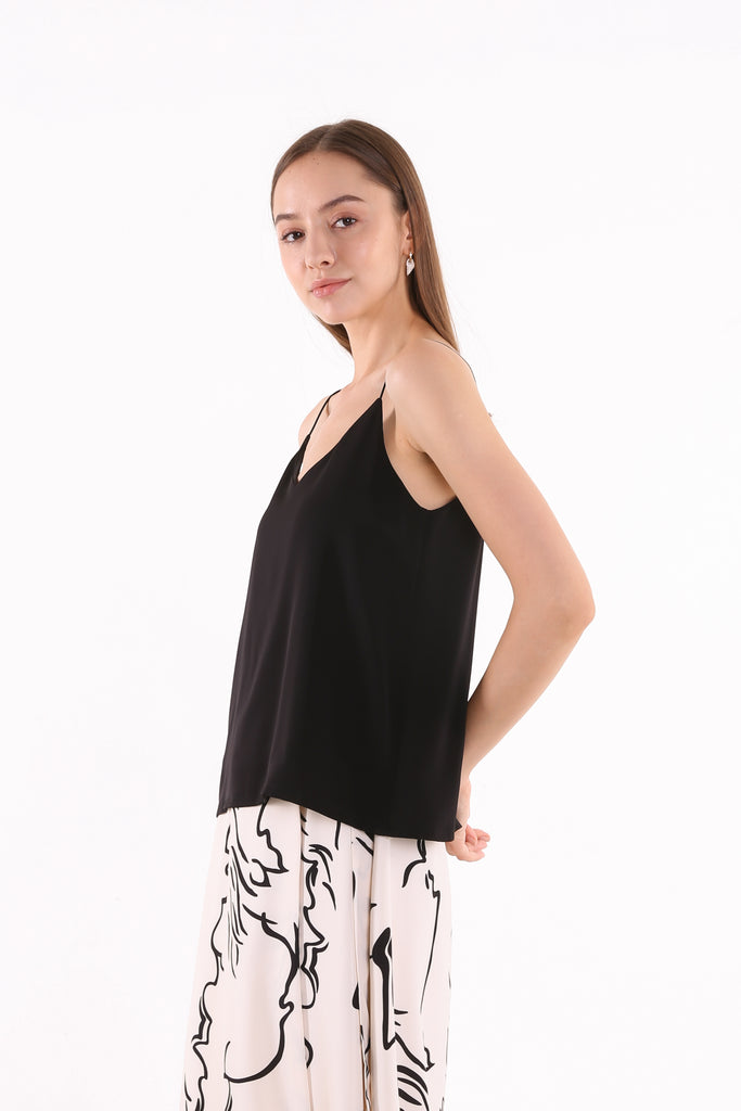 Yulia Cami Top - yacht 21 - y21 - women ladies fashion clothing - top , cami top , camisole , tank top , sleeveless , black , white , straps , basic top , innerwear , urban resort wear , vacay , vacation , summer , holiday , staycay staycation 