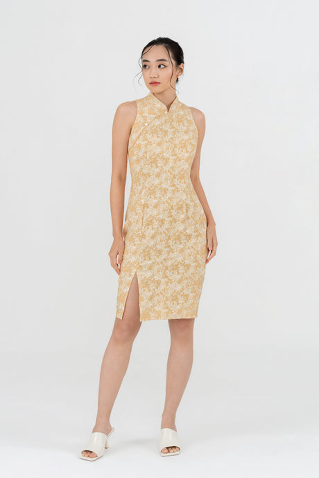 Yacht21, Yacht 21, yacht21, yacht 21, Y21, y21, womenswear, ladieswear, ladies, fashion, clothing, LNY, lunar new year, cheongsam, chinese new year, oriental, dress, mandarin collar, prints, printed, pattern, elegant, feminine, classic, delicate, floral, fuss-free, low ironing, wrinkle free, comfortable, yellow, Aanya Floral Print Cheongsam