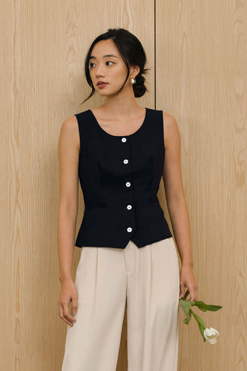 Yacht21, Yacht 21, yacht21, yacht 21, Y21, y21, womenswear, ladieswear, ladies, fashion, clothing, fuss-free, low ironing, casual, easy, versatile, comfortable, classic, basic, top, sleeveless, staple, classic, minimal, simple, vest, styling, black, button, Jesse Button Front Vest