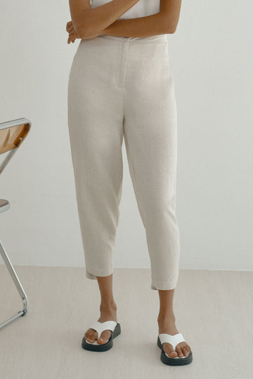 Yacht21, Yacht 21, yacht21, yacht 21, Y21, y21, womenswear, ladieswear, ladies, fashion, clothing, Y21 x grey_evolution, The Ageless Capsule Wardrobe, collaboration, bottoms, pants, tab button, flared, harem, styling, linen, viscose, pockets, sand, beige,  versatile, classic, timeless, minimalistic, contemporary, Two-Way Linen Viscose Pants