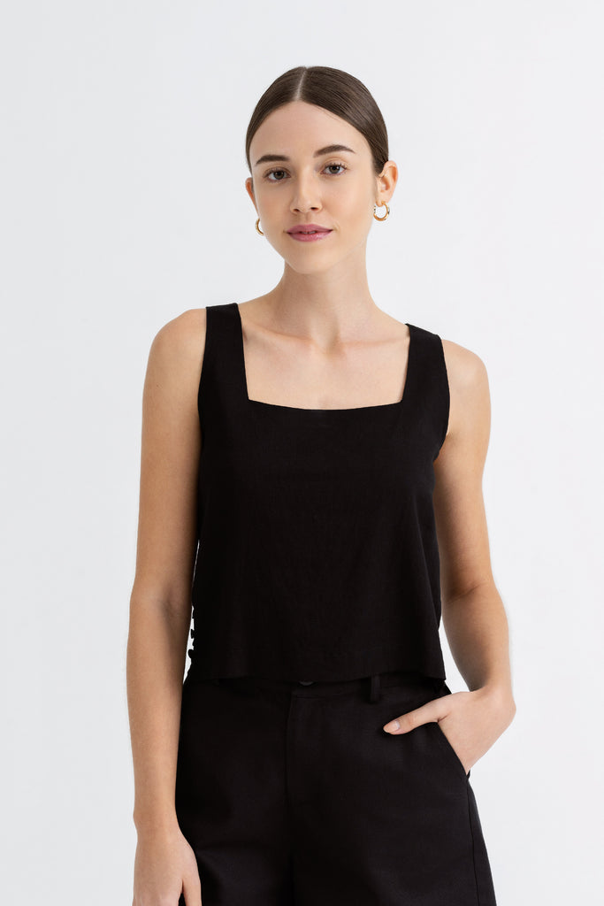 Yacht21, Yacht 21, yacht21, yacht 21, Y21, y21, womenswear, ladieswear, ladies, fashion, clothing, fuss-free, low ironing, casual, easy, versatile, comfortable, classic, basic, top, sleeveless, staple, classic, minimal, simple, relaxed, detail, design, black, Cherise Side Button in Black