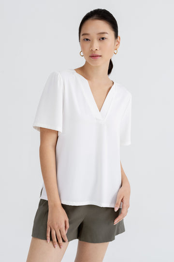 Yacht21, Yacht 21, yacht21, yacht 21, Y21, y21, womenswear, ladieswear, ladies, fashion, clothing, fuss-free, low ironing, casual, easy, versatile, comfortable, classic, basic, top, shirt, sleeves, staple, classic, minimal, simple, relaxed, white, Adeline Slit-Neck top in White