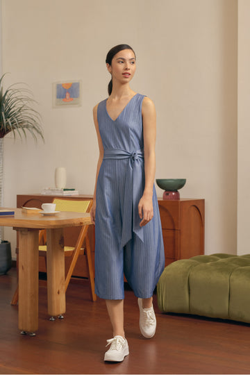 Yacht21, Yacht 21, yacht21, yacht 21, Y21, y21, womenswear, ladieswear, ladies, fashion, clothing, fuss-free, low ironing, wrinkle free, casual, easy, versatile, comfortable, sleeveless, blue, pockets, sleek, tailored, jumpsuit, Candace Striped Tie-Waist Jumpsuit