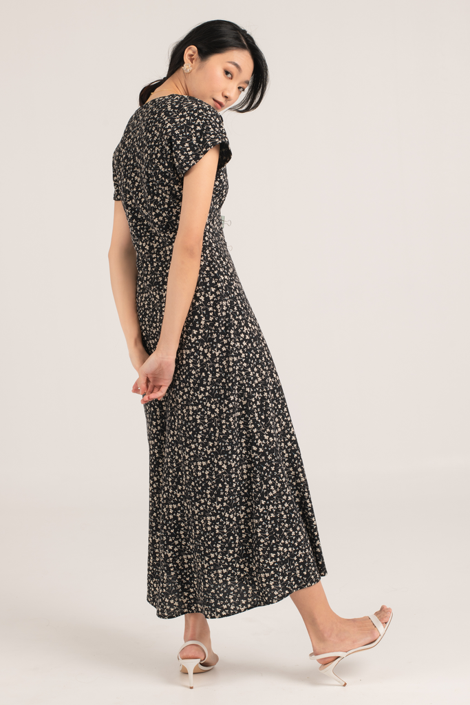 Florencia Printed Maxi Dress in Black - yacht 21 - women ladies clothing fashion - short sleeves , v-neckline , midaxi , maxi dress , floral , flowers , flare , a-line , loose fit , casual , date night , fuss free , wrinkle free , low ironing , black dress , long dress
