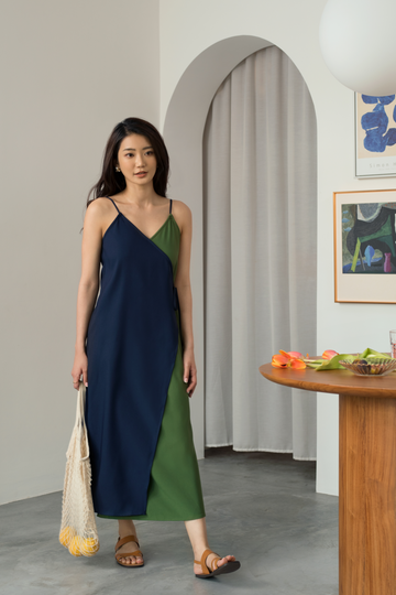 [Back in Stock] Kiera Duo Tone Maxi Dress - yacht 21 - women / ladies fashion clothing - long dress , green and blue , wrap dress , midaxi , v-neckline , casual , beach vibes , summer , holiday , vacation , vacay , urban resort wear , fuss free , wrinkle free , low ironing