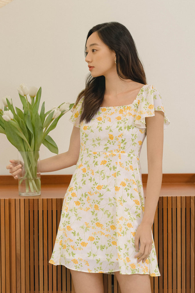 Yacht21, Yacht 21, yacht21, yacht 21, Y21, y21, womenswear, ladieswear, ladies, fashion, clothing,  fuss-free, low ironing, wrinkle resistant, casual, easy, versatile, comfortable, prints, printed, pattern, flora, elegant, feminine, sweet, classic, dress, short dress, mini dress, mini, flowly, off-shoulder, sleeves, yellow, spring, Aylin Floral Mini Dress