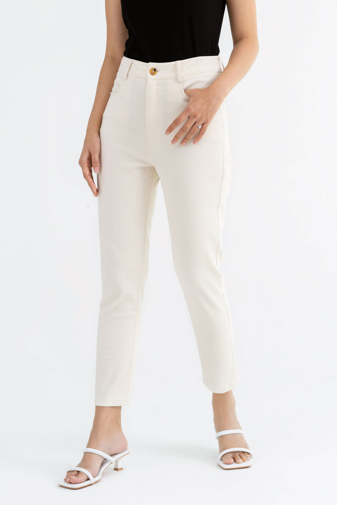 Yacht21, Yacht 21, yacht21, yacht 21, Y21, y21, womenswear, ladieswear, ladies, fashion, clothing, fuss-free, low ironing, casual, easy, versatile, comfortable, classic, basic, pants, bottoms, beige, denim, easy to match, pockets, ankle-length, Jackie High-Waisted Ankle Jeans