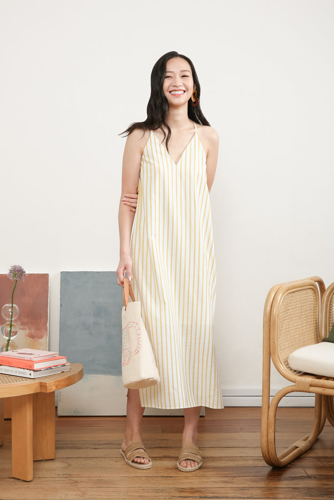 Amber Printed Maxi Slip Dress - yacht 21 - y21 - women ladies fashion clothing - maxi dress , floral , flowers , black and white , blue and white , sleeveless , midaxi , casual , summer , holiday , urban resort wear , fuss free , wrinkle free , low ironing , yellow and white designs , slit